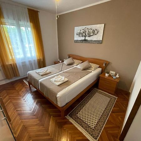Apartman Pcelica Lejlighed Pula Eksteriør billede
